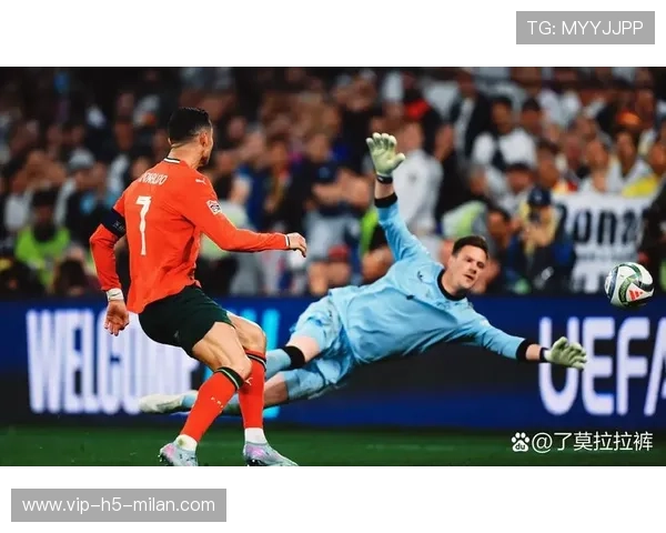 C罗火力不减!单季进球数逼近40球 C罗火力不减!单季进球数逼近40球