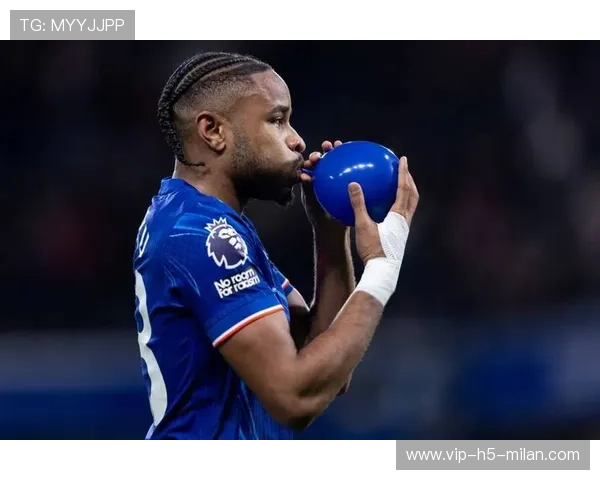 切尔西右路突破连连撬开空间