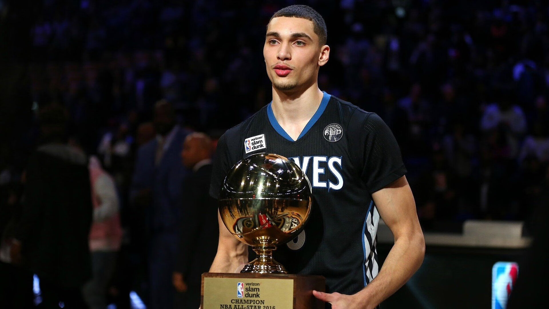 CBA赛季中期总结 多队调整战术重心，cba 阶段