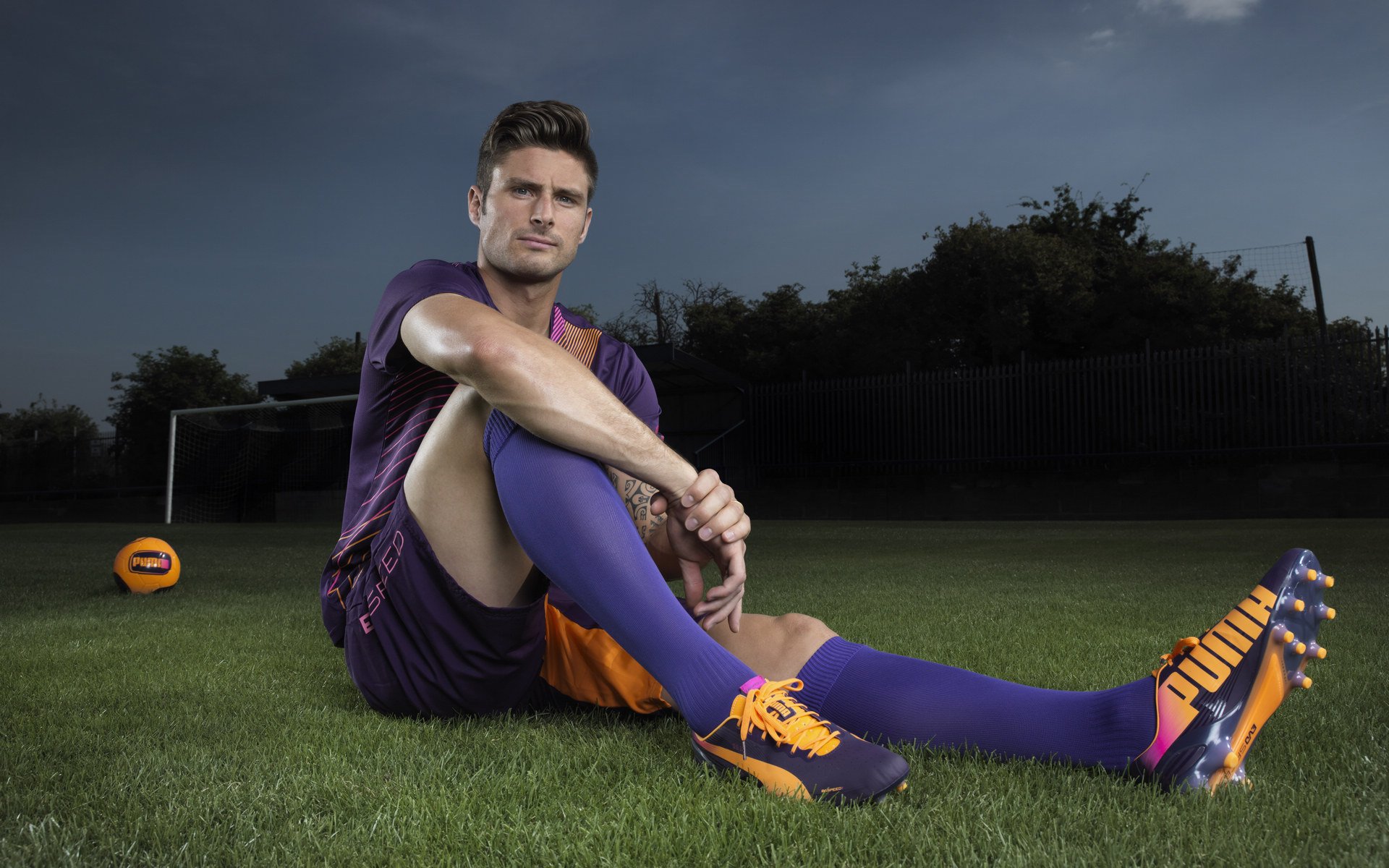 中国足球国家队教练团队专业素养持续提升,国家足球教练员