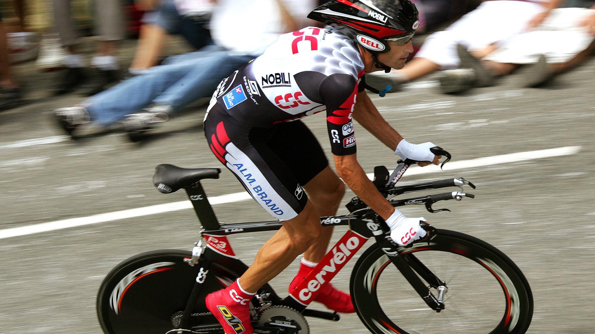 受伤后瞒着队医继续训练的侥幸心理